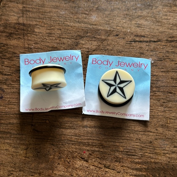 3/4 in star plugs - Picture 3 of 3